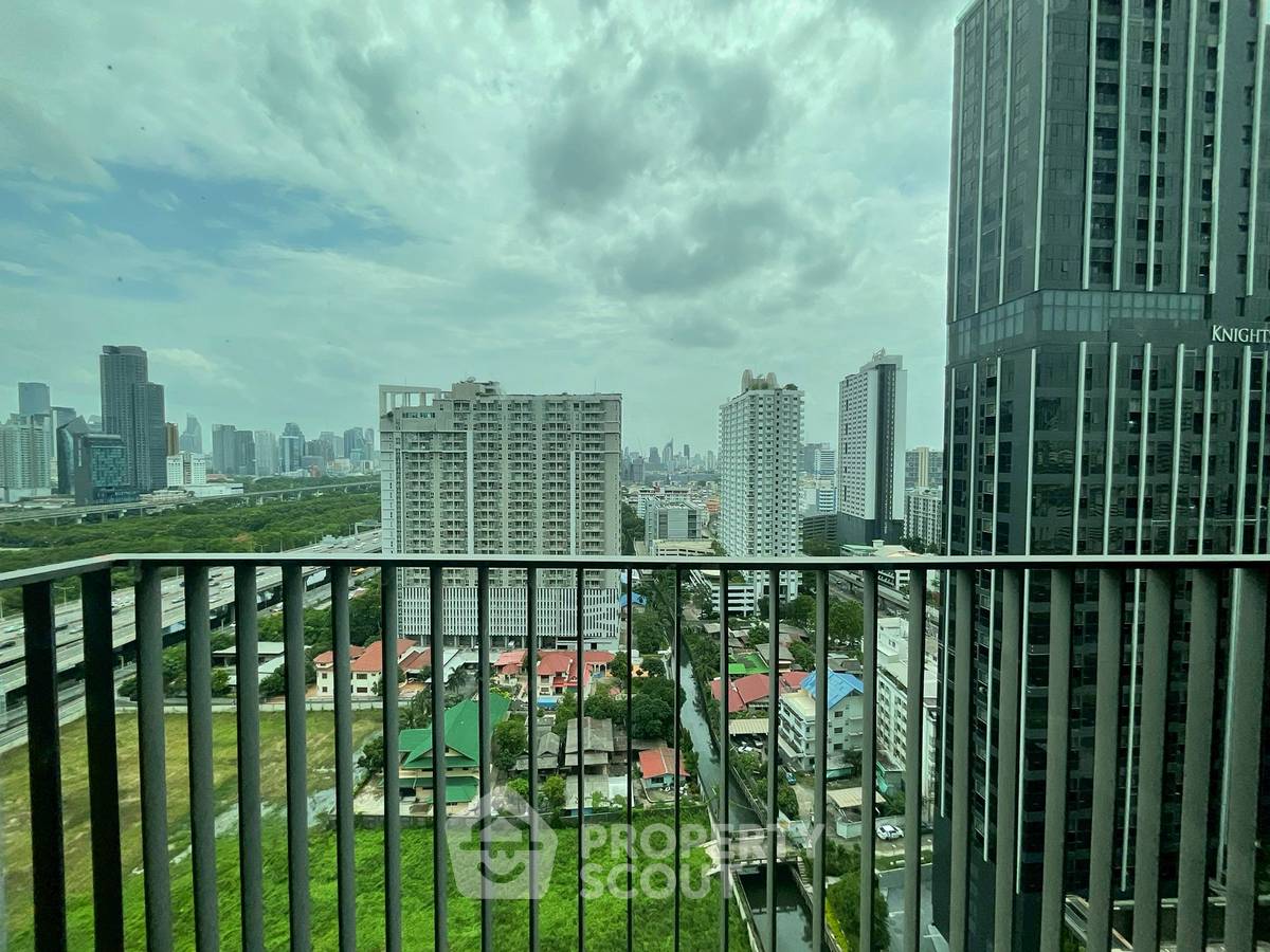 picture 2-BR Condo at Life Asoke - Rama 9 near MRT Phra Ram 9 (ID 2207401) - 13/13