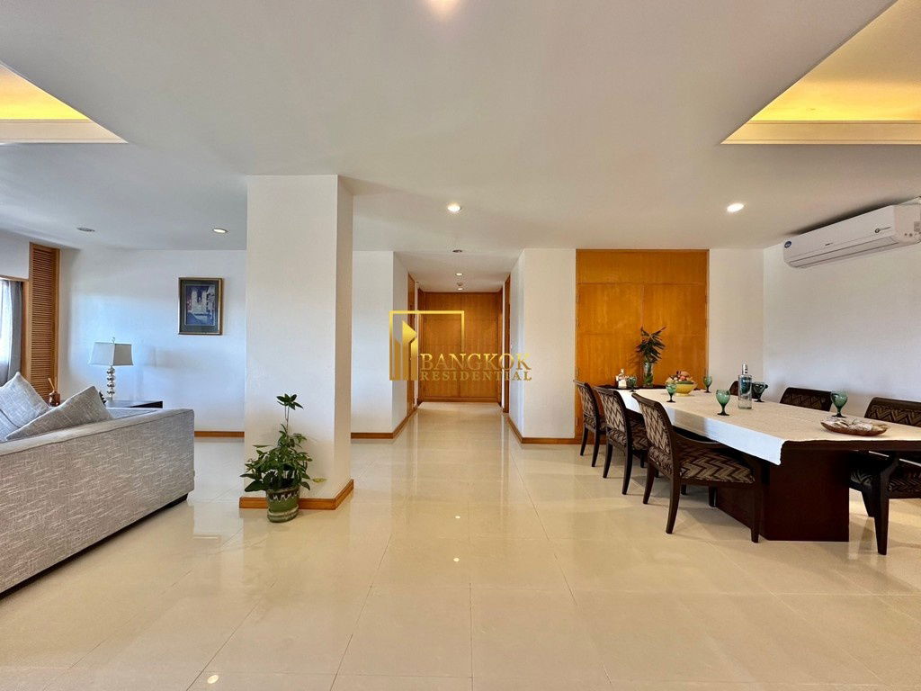 รูป Wonderful 2 Bedroom Apartment For Rent in Sathorn Area - BR0332AP - รูปที่ 4/36