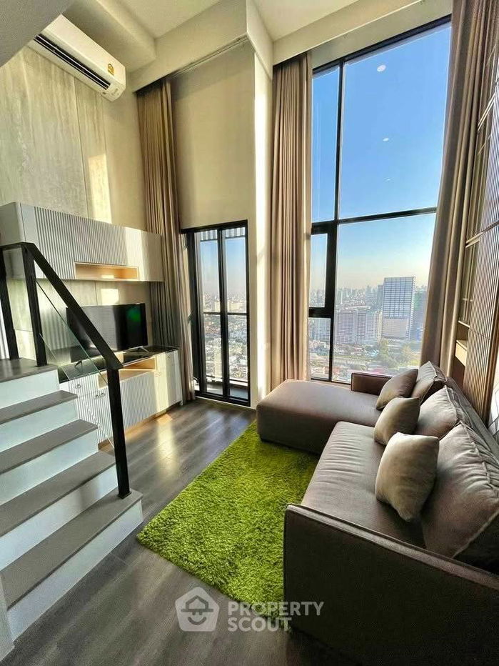 picture 1-BR Condo at Knightsbridge Space Ratchayothin near BTS Ratchayothin (ID 2393029) - 2/9