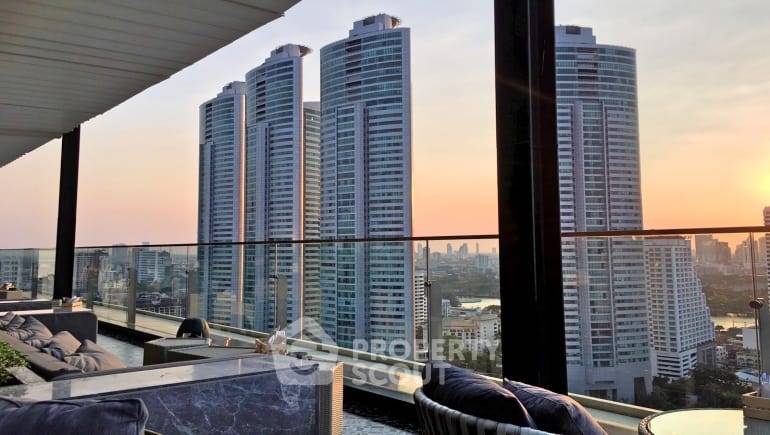 picture 3-BR Condo at Millennium Residence @ Sukhumvit Condominium near BTS Asok (ID 2327084) - 17/21