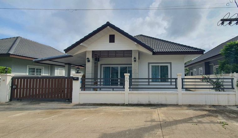 ขายบ้านเดี่ยวชั้นเดียว 2 ห้องนอน 2 ห้องน้ำ 1 ห้องครัว 2 ที่จอดรถ