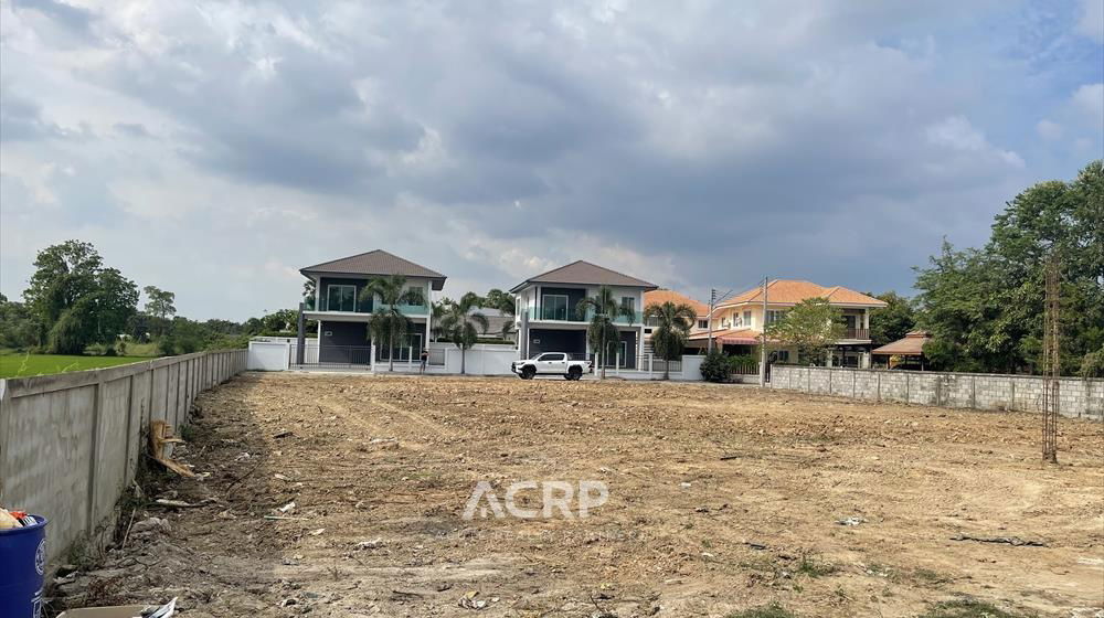 picture Land for sale near Robinson Mall Petchburi Ref no. 00159498 - 2/6