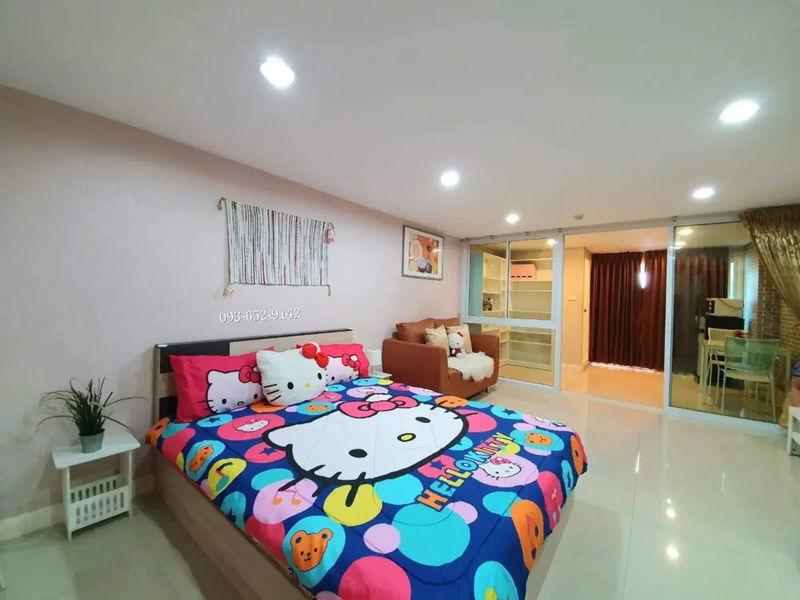 คอนโดให้เช่า : 🔥🔥🔥 ให้เช่าคอนโด ITF สีลม (( 45 ตรม / 13500 ต่อเดือน / ห้องสวยมาก ติดวอล์เปเปอร์ / โคมไฟระย้า )) ใกล้ BTS ช่องนนทรี และ ห้าง One Bangkok