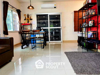 ทาวน์โฮม บางใหญ่ นนทบุรี : ทาวน์เฮาท์ 3-ห้องนอน ใน บางม่วง (ID 2431126)