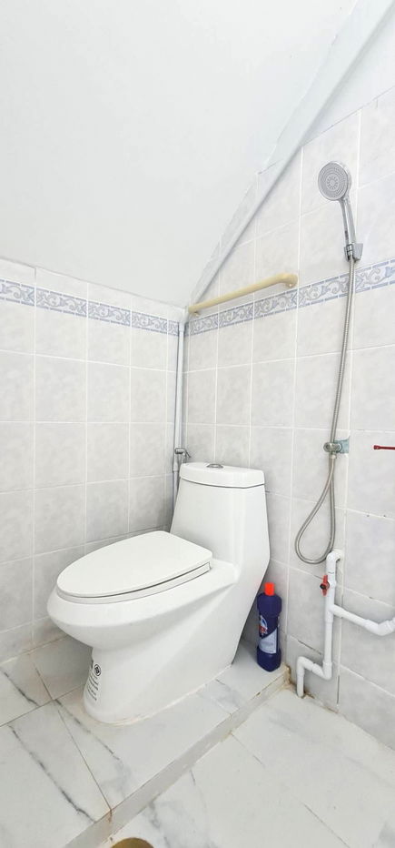 รูป Hot Deal! ขายบ้านทาวน์เฮ้าส์ 2 ชั้น รีโนเวทใหม่สไตล์มินิมอล ทำเลรามคำแหง 106 - รูปที่ 16/24