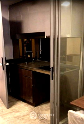 Condos for sale BTS Phrom Phong : 2-BR Condo at Quintara Phume Sukhumvit 39 near BTS Phrom Phong (ID 2341842)