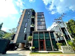 Condos for rent BTS Ari : Hot Price! 1 Bed 1 Bath Nice Room City View Good Location Close to BTS Ari 650 m @ FYNN Aree