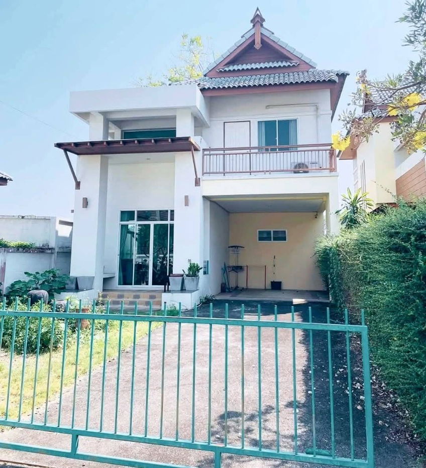 รูป ขายบ้านเดี่ยว 2 ชั้น - สันทรายน้อย จ.เชียงใหม่ เฟอร์ครบ พร้อมอยู่ได้ทันที ใกล้ รพ.สันทราย T.0946511456 - รูปที่ 1/11