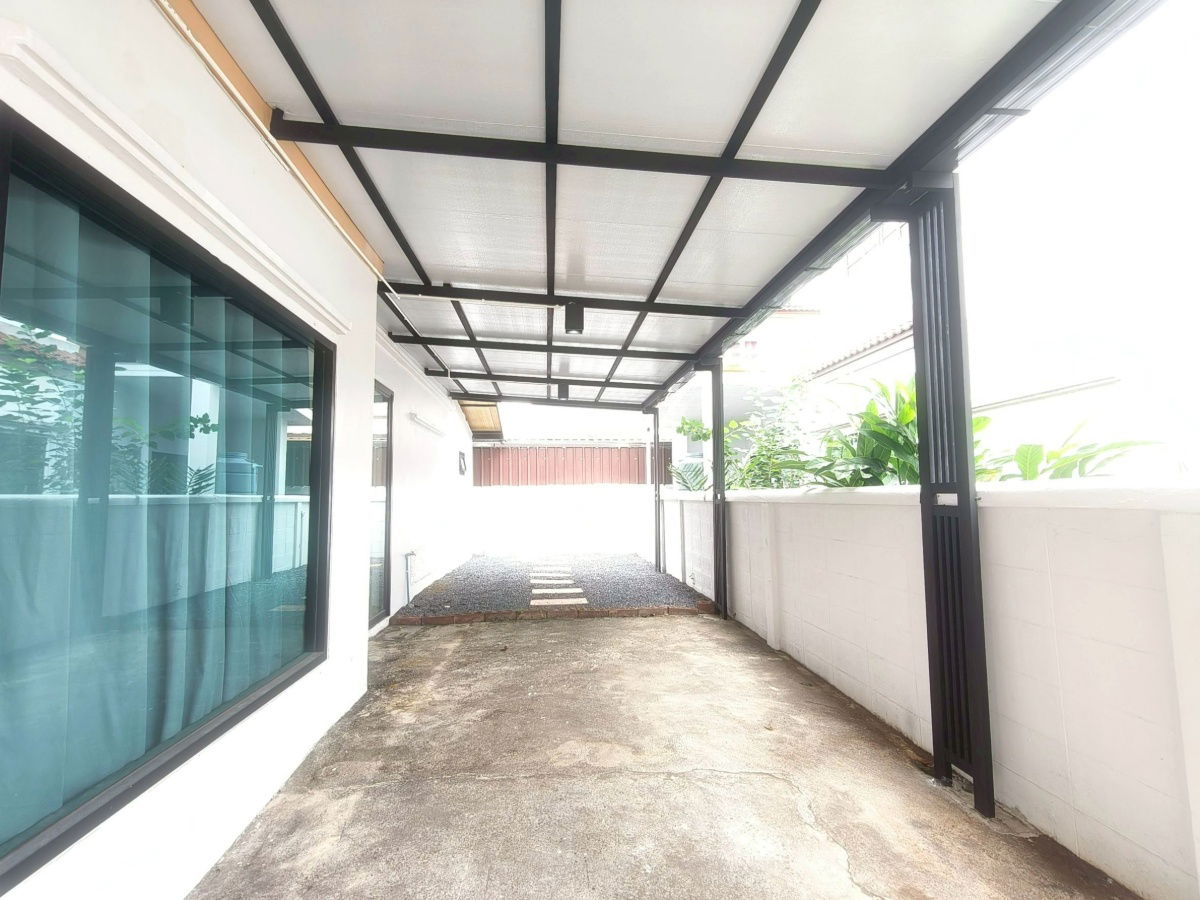 รูป บ้านเดี่ยว มีนบุรี คลองสามวา นิมิตใหม่ เคซีการ์เด้นโฮม 6 4บ้าน 4 ห้องนอน มีห้องนอนชั้นล่าง ต่อเติมเต็ม มีที่จอดรถ 3 คัน นัดชมโทรเลย 085-318-6868 - รูปที่ 5/31