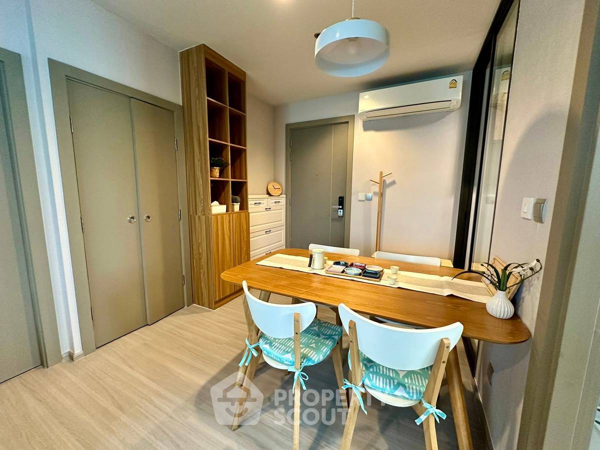 picture 2-BR Condo at Life Asoke - Rama 9 near MRT Phra Ram 9 (ID 2426422) - 10/13