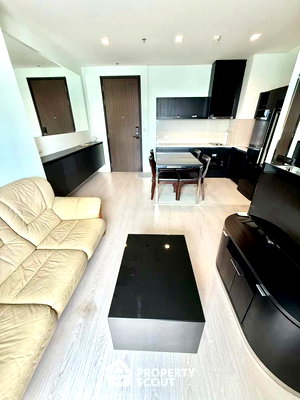 Condos for rent Soi Sukhumvit 71 : 2-BR Condo at Rhythm Sukhumvit 44/1 near BTS Phra Khanong (ID 2439781)
