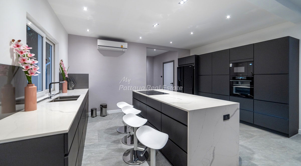 รูป HESRV08 - ขายบ้านวิลล่า 6 ห้องนอน สยาม รอยัล วิว - รูปที่ 20/24