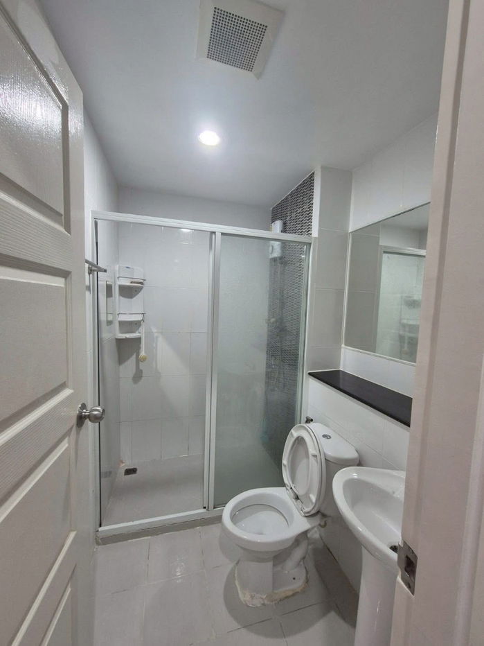 picture ADD line id : @cutecondo available to touring please make appointment here - 12/12