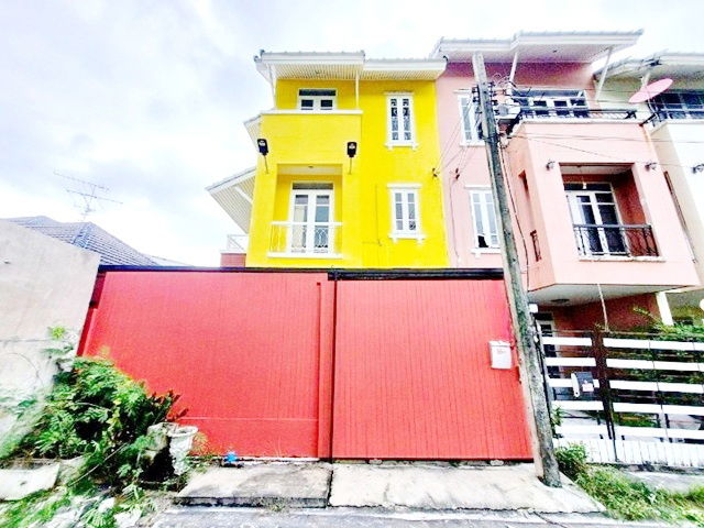 รูป สายไหม อเวนิว 2.6 กม เช่าทาวน์โฮม 3 ชั้น 21 ตร.วา. 241 ตร.ม. 3-4นอน บิ๊กซี สายไหม 800 ม. BTS คูคต 1.9 กม.ส2 น้ำ รพ.สายไหม 2.6 กม.. - รูปที่ 1/8