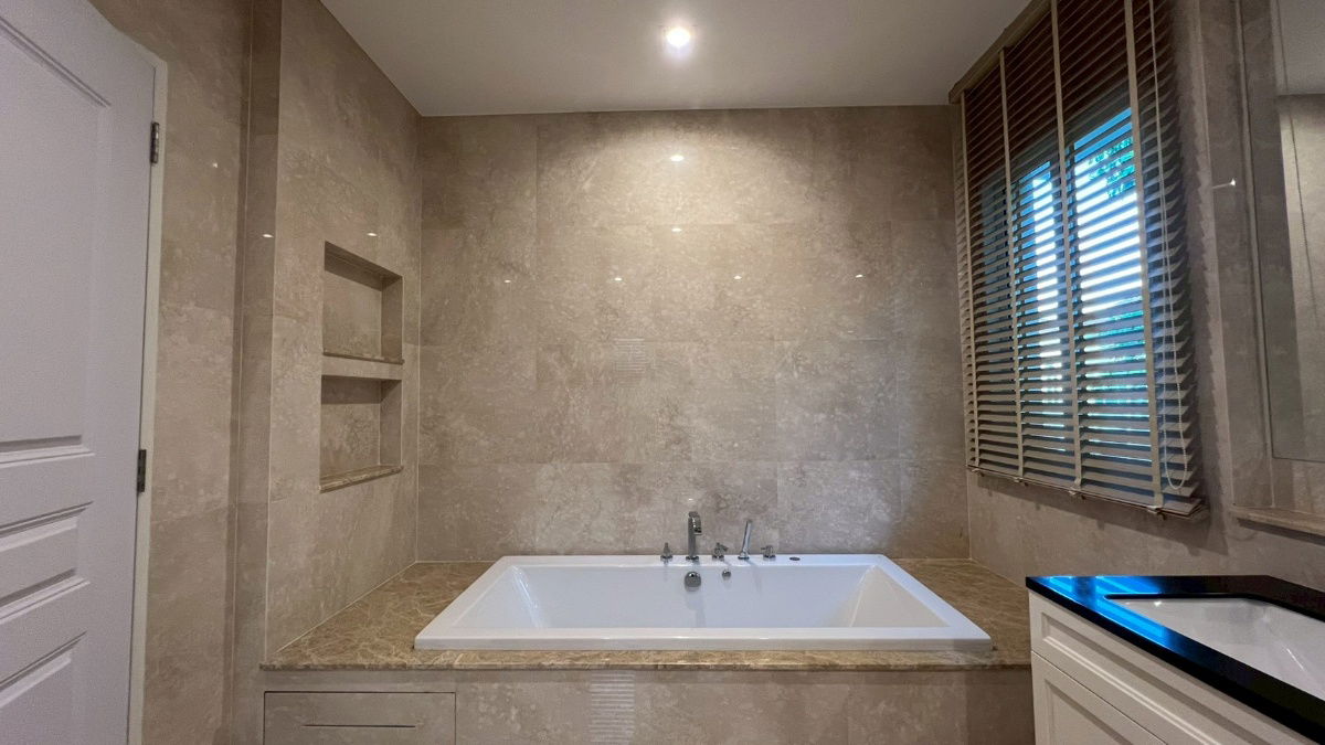 รูป บ้านหรูให้เช่าพร้อมสระว่ายน้ำ ทู แกรนด์ โมนาโค - รูปที่ 13/19