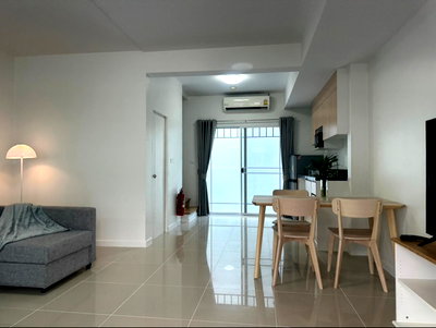 Townhouses for rent Samut Prakarn : Urgent For Rent Indy Bangna Ready to move in 