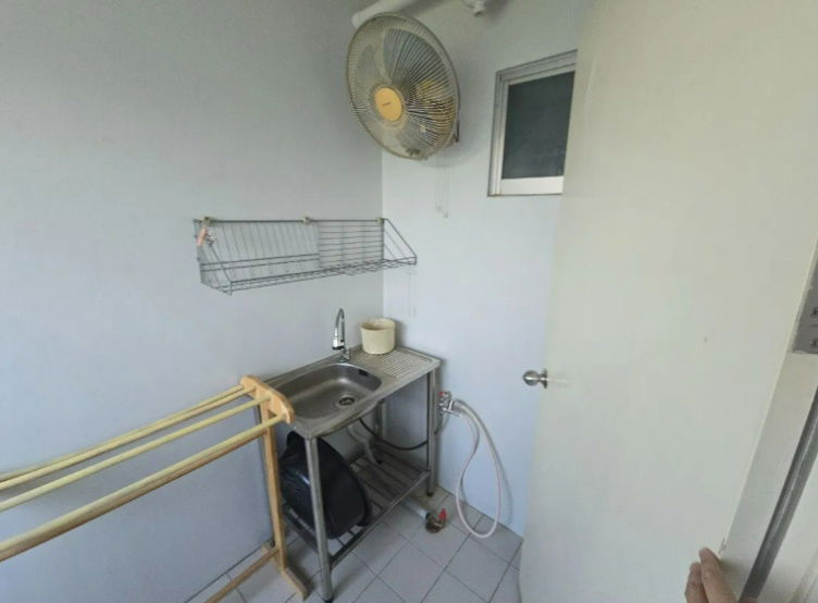 picture ✨ Affordable Lumpini Center Happyland Condo, 1 bedroom, 27 sq m, 4th floor, Building D, only 5,500 baht 🏡💖 - 6/7