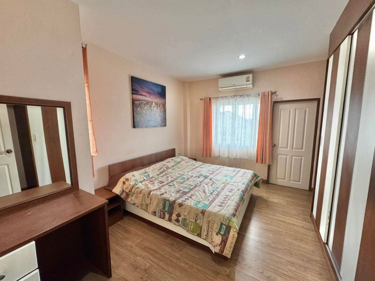 รูป ขายบ้านเดี่ยว 2 ชั้น - สันทรายน้อย จ.เชียงใหม่ เฟอร์ครบ พร้อมอยู่ได้ทันที ใกล้ รพ.สันทราย T.0946511456 - รูปที่ 7/11