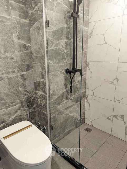 รูป คอนโด 1-ห้องนอน ที่ อคาเดีย มิลเลนเนียม ทาวเวอร์ ใกล้ พัทยาใต้ (ID 2401263) - รูปที่ 3/6