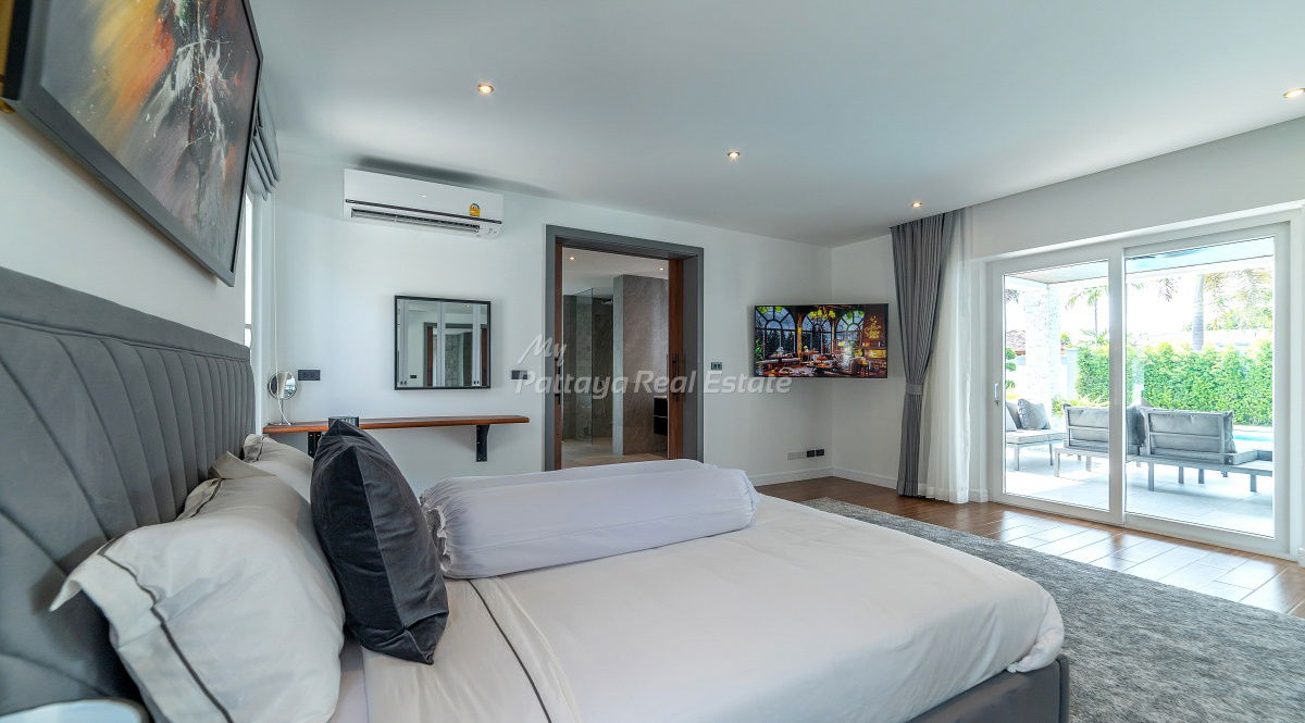 รูป HESRV08 - ขายบ้านวิลล่า 6 ห้องนอน สยาม รอยัล วิว - รูปที่ 12/24