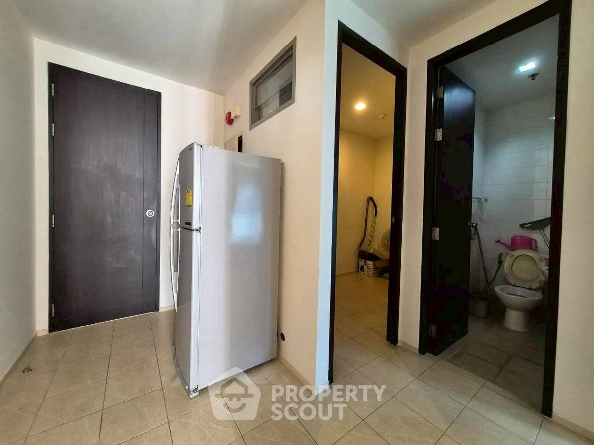 picture 2-BR Condo at The Madison near BTS Phrom Phong (ID 2437624) - 9/20