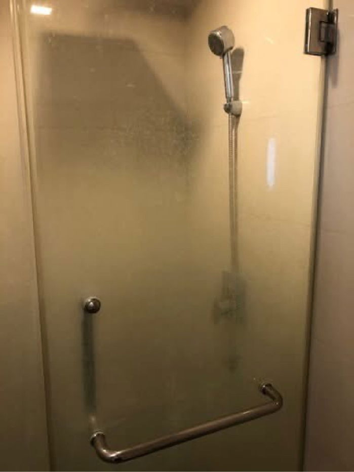 picture Studio for rent near MRT just 2 min. walk. - 10/21