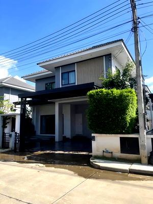 เช่าบ้านเดี่ยว เทศบาลตำบลหางดง : ให้เช่าบ้านเดี่ยวสองชั้น  3 ห้องนอน 3 ห้องน้ำ 1  ห้องครัว