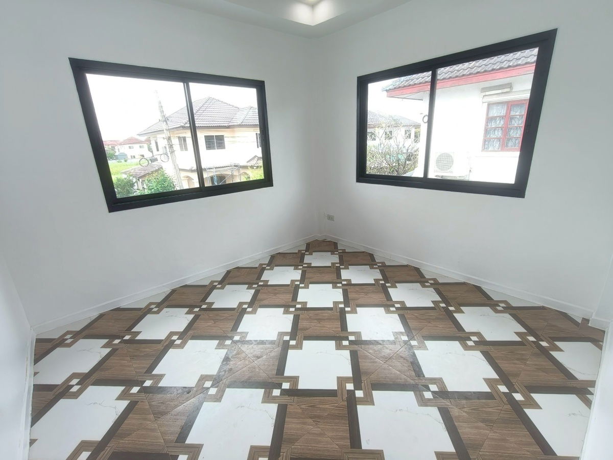 รูป บ้านเดี่ยว มีนบุรี คลองสามวา นิมิตใหม่ เคซีการ์เด้นโฮม 6 4บ้าน 4 ห้องนอน มีห้องนอนชั้นล่าง ต่อเติมเต็ม มีที่จอดรถ 3 คัน นัดชมโทรเลย 085-318-6868 - รูปที่ 25/31