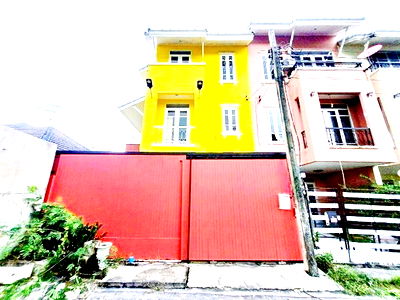 เช่าทาวน์โฮม สายไหม 27 : สายไหม อเวนิว 2.6 กม เช่าทาวน์โฮม 3 ชั้น 21 ตร.วา. 241 ตร.ม. 3-4นอน บิ๊กซี สายไหม 800 ม. BTS คูคต 1.9 กม.ส2 น้ำ รพ.สายไหม 2.6 กม..