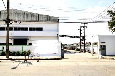 โรงงาน สถาบันเทคโนโลยีพระจอมเกล้าเจ้าคุณทหารลาดกระบัง : HR3006ขายโรงงาน พื้นที่ 4 ไร่ ย่านลาดกระบัง (พื้นที่สีม่วง) มีใบ รง.4 เหมาะทำเป็นโรงงาน เดินทางสะดวก