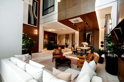 Houses for sale วิทยาลัยดุสิตธานี : Siraninn Residences Pattanakarn  5 bedrooms, for sale