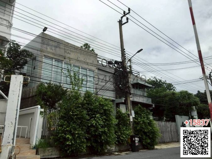 ขาย Home Studio 3 ชั้นสุขุมวิท 101/1  ใกล้ สถานี BTS ปุณวิถี