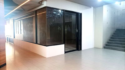 เช่าพื้นที่ขายของ ถนนเพชรบุรี กรุงเทพฯ : ให้เช่าร้านอาหาร ทำเลทองใจกลางอโศก – ใกล้ BTS อโศก / MRT เพชรบุรี / ถนนสุขุมวิท 