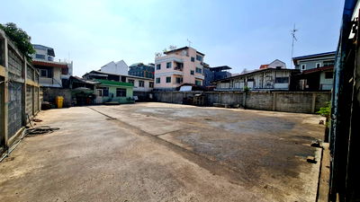 ที่ดิน ม.หอการค้าไทย : Hot Deal! ขายที่ดินพร้อมสิ่งปลูกสร้าง ดินแดง – ประชาสงเคราะห์ 29