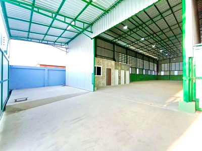 เช่าโรงงาน วิทยาลัยเทคนิคราชสิทธาราม : ทำโรงงาน ตรมละ 70-75บาทถูกที่สุดในโลก ให้เช่าโกดัง เกือบไร่ 802ตร.ม รร.วัดบางกระดี่ 1 กม. ย่านพระราม 2 ตลาดบางกระดี่ 1.5 กม.