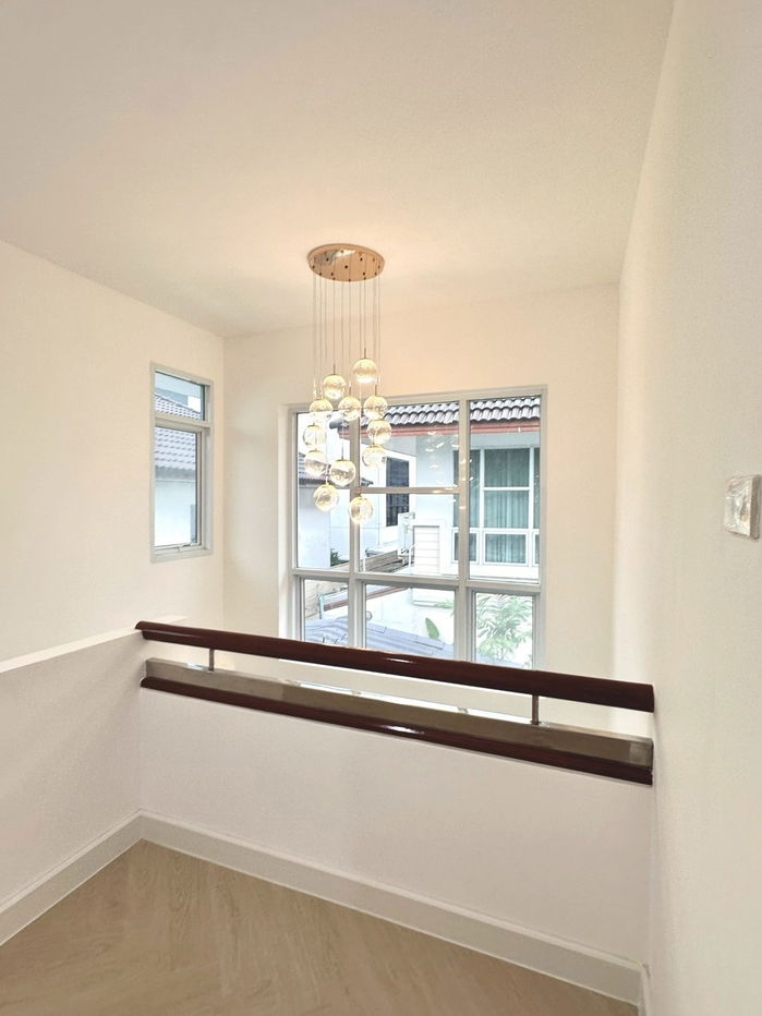 picture single house renovate 50.10 square wa ladprao 101 yeak 42 vasini grand home bkk , near bts - 10/12