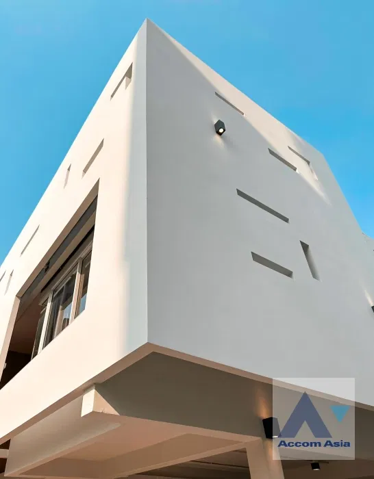 รูป 🔼🔽 AccomA 📩 Pet friendly 3 BR House in Phra Khanong Nuea (AA39414) - รูปที่ 17/17