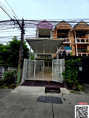 เช่าทาวน์โฮม กรุงเทพมหานคร : เช่า ทาวน์โฮม 3 ชั้น ซอยพหลโยธิน 59  ใกล้ BTS พหลโยธิน 59