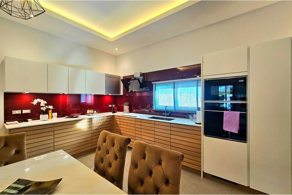 picture [920601001-691] Baan Phu Thara, Modern Villa, 3 bed 2 bath, in Hua Hin Soi 70 for Sale - 34/53