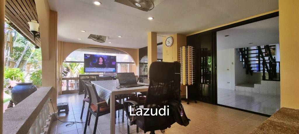 รูป 12 ห้องนอน 13 ห้องน้ำ วิลล่า ใน พัทยากลาง - รูปที่ 2/35