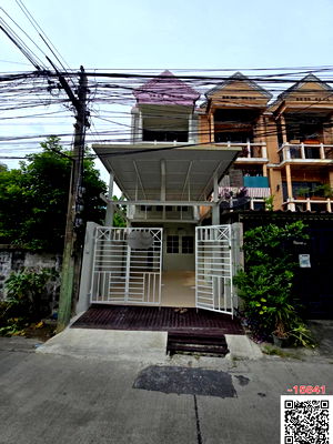 ทาวน์โฮม BTS วัดพระศรีมหาธาตุ : ขาย ทาวน์โฮม 3 ชั้น ซอยพหลโยธิน 59  ใกล้ BTS พหลโยธิน 59