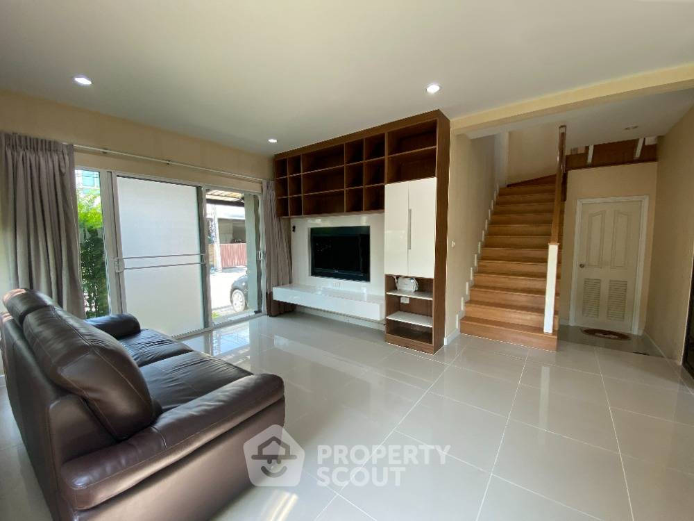 รูป บ้าน 3-ห้องนอน ที่ ภัสสร เพรสทีจ ลุกซ์ พัฒนาการ ใน สวนหลวง (ID 1174592) - รูปที่ 3/16