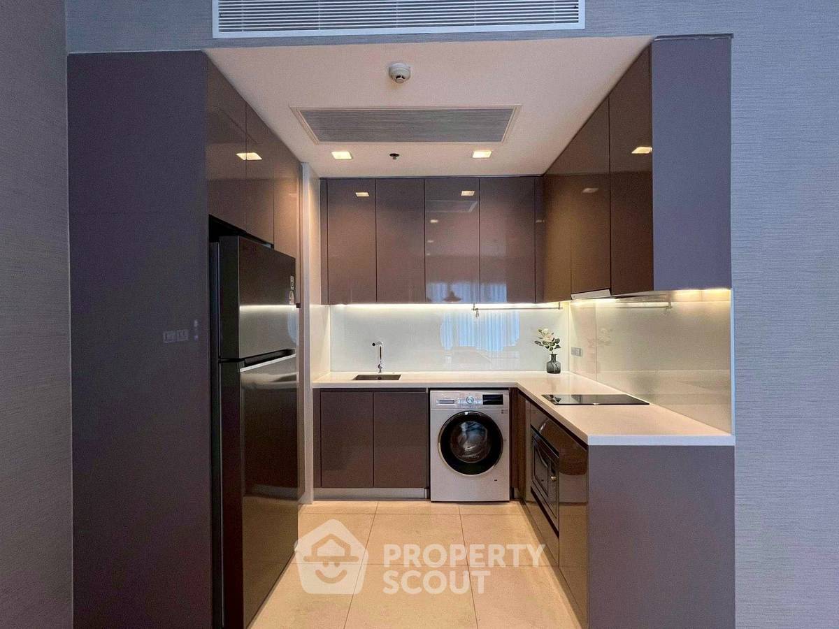 picture 2-BR Condo at Hyde Sukhumvit 13 Condominium near BTS Nana (ID 2338132) - 15/17