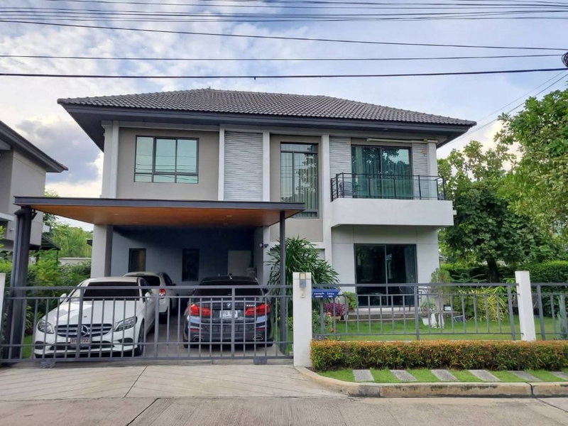 ขายบ้านเดี่ยว : ขายบ้านเดี่ยว Venue พระราม 5 ของ SC Asset บางไผ่ นนทบุรี Built-in ทั้งหลัง ใกล้ MRT แยกติวานนท์และทางด่วน บ้านหัวหลังมุม