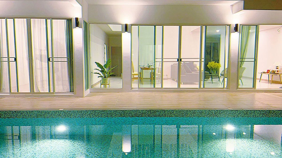 รูป บ้านพร้อมสระว่ายน้ำ 4ห้องนอน 5ห้องน้ำ 1ห้องครัว 1ห้องรับแขก 1ห้องแม่บ้าน  - รูปที่ 15/18