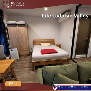 Life Ladprao Valley - 🌠✨Beautiful Fully-Furnished Unit, Easy Commute, 🚆 near BTS Ha Yaek Lat Phrao