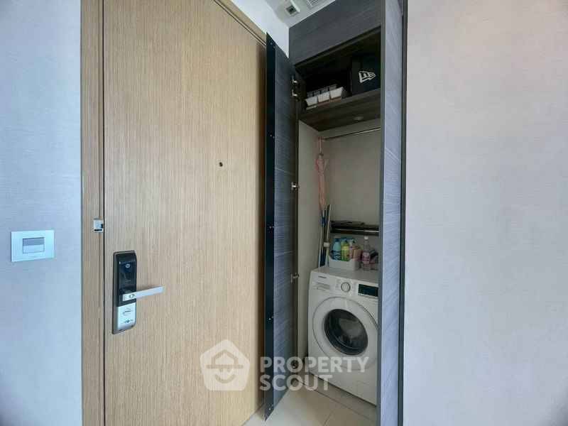 รูป คอนโด 1-ห้องนอน ที่ ดิ เอส อโศก ใกล้ MRT สุขุมวิท (ID 2438157) - รูปที่ 11/12