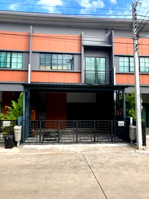 เช่าทาวน์โฮม วิทยาลัยพณิชยการธนบุรี : ให้ เช่า ทาวน์โฮม สิริ เพลส กัลปพฤกษ์-สาทร 120 ตรม 24 ตรว 3 ห้องนอน 2 ห้องน้ำ ใกล้ MRT บางแค, BTS บางหว้า