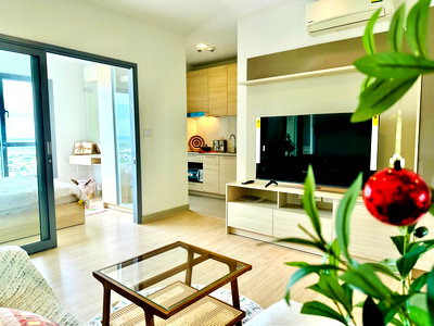 Condos for sale Chonburi Cancer Hospital : For Sale: Casalunar Mesto – 1 Bedroom, 32 sq.m., Sea View, Prime location, Fully furnished and ready to move in.