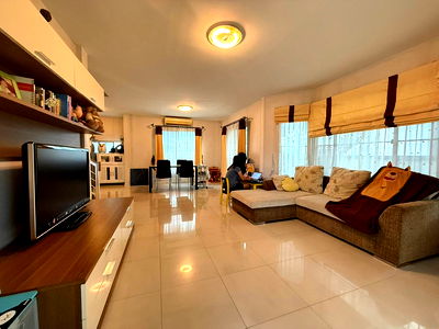 บ้านเดี่ยวให้เช่า : ✨Hot Deal🏘️ให้เช่าบ้านเดี่ยว | ชัยพฤกษ์ ปิ่นเกล้า–สาทร | ค่าเช่า 30,000 บาท/เดือน เลี้ยงสัตว์ได้ สนใจติดต่อ 0958195559  